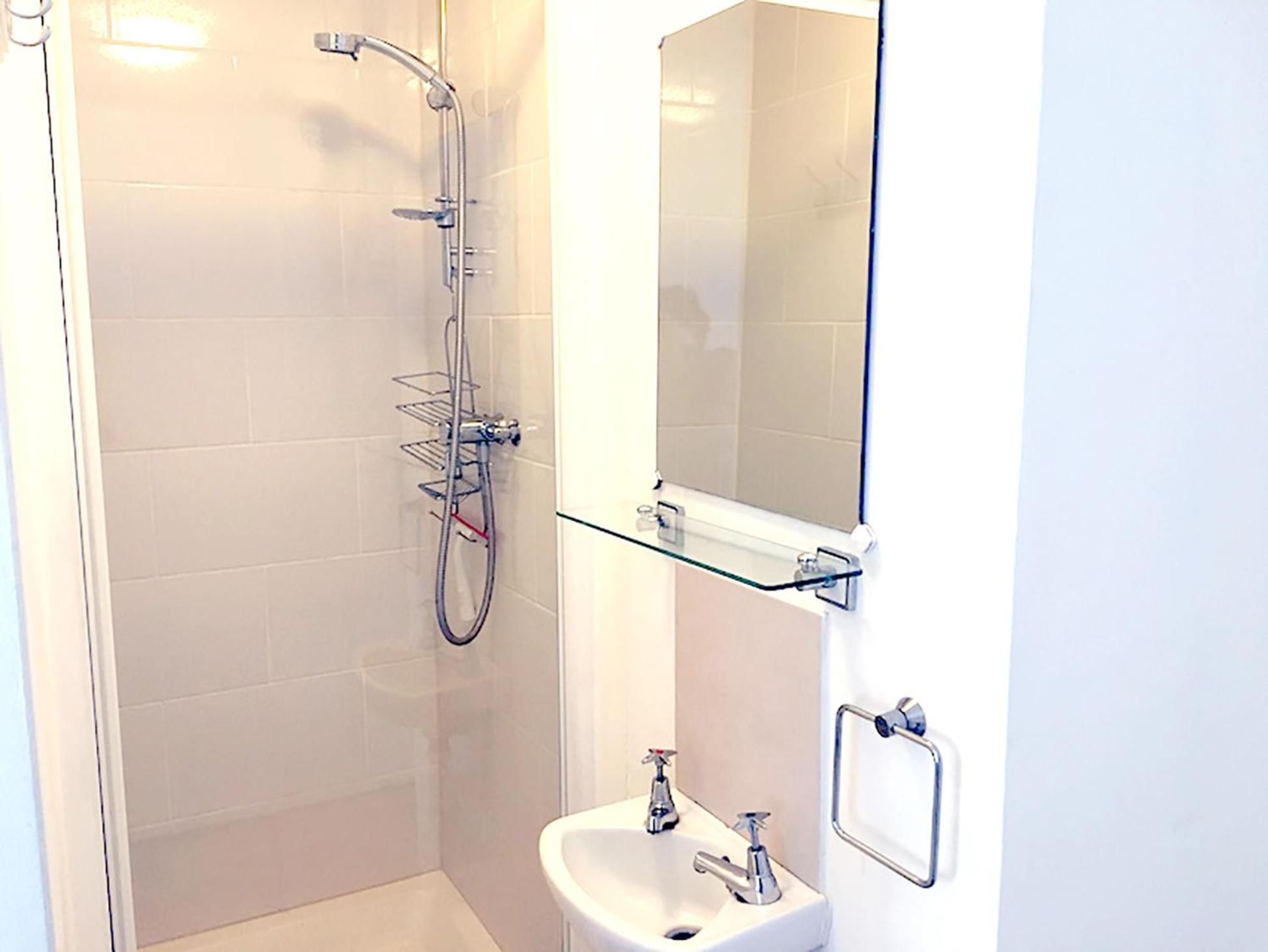 Delightful Large Apt. Fitzrovia W1 Near Oxford St London