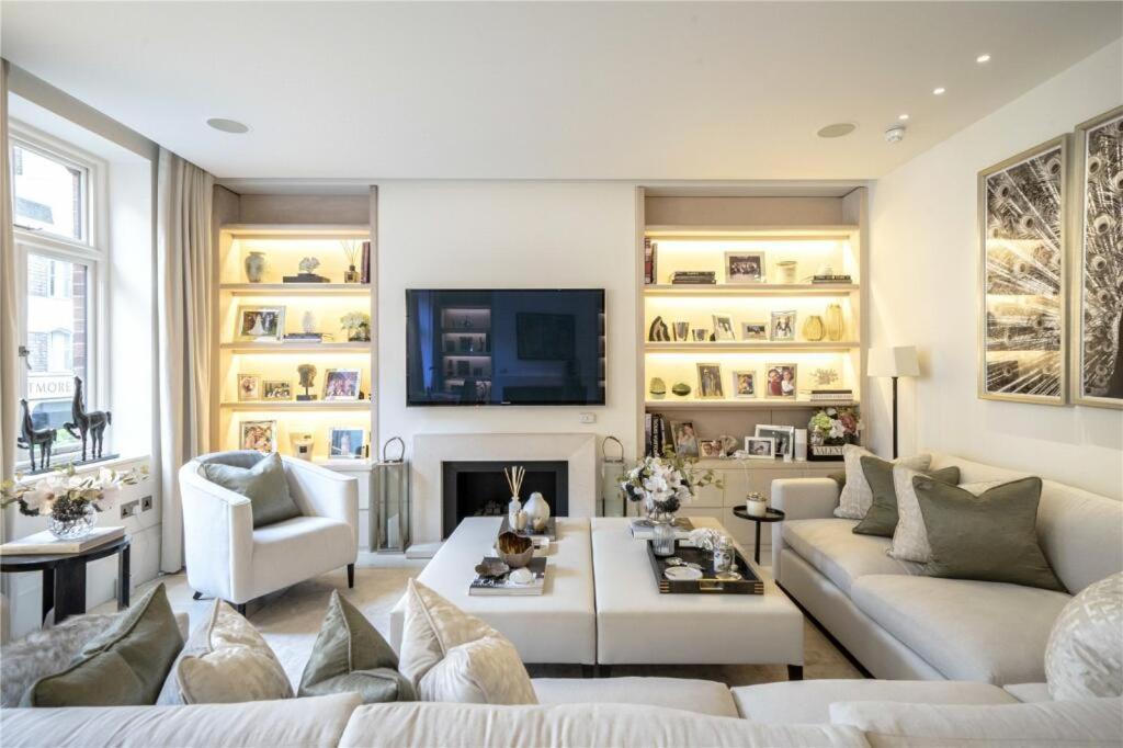 Flagship Luxury Villa. Near Mayfair And Hyde Park - Sleeps 16 Ferienhaus
