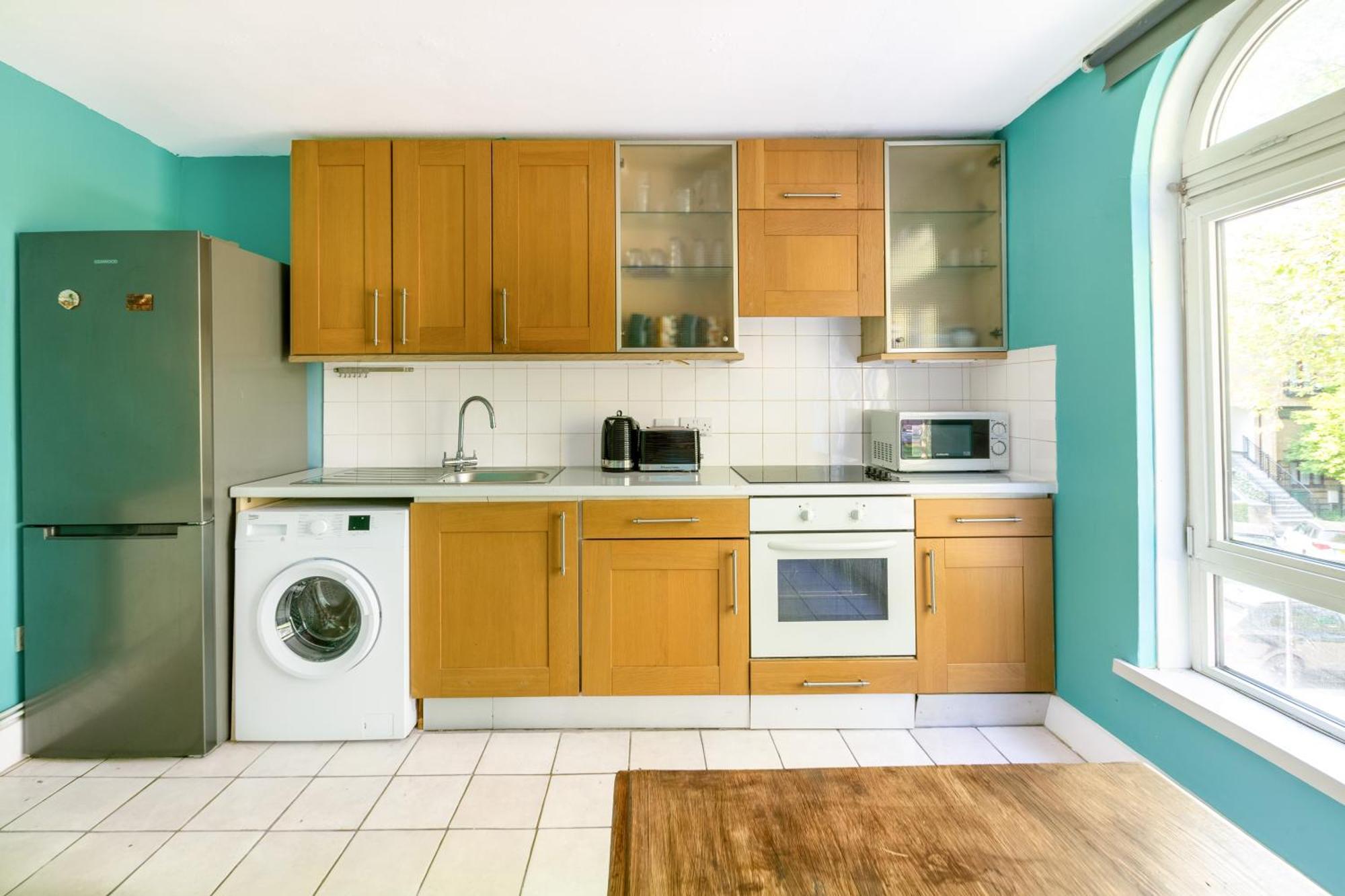 Magnificent 3br With Balcony Appartement