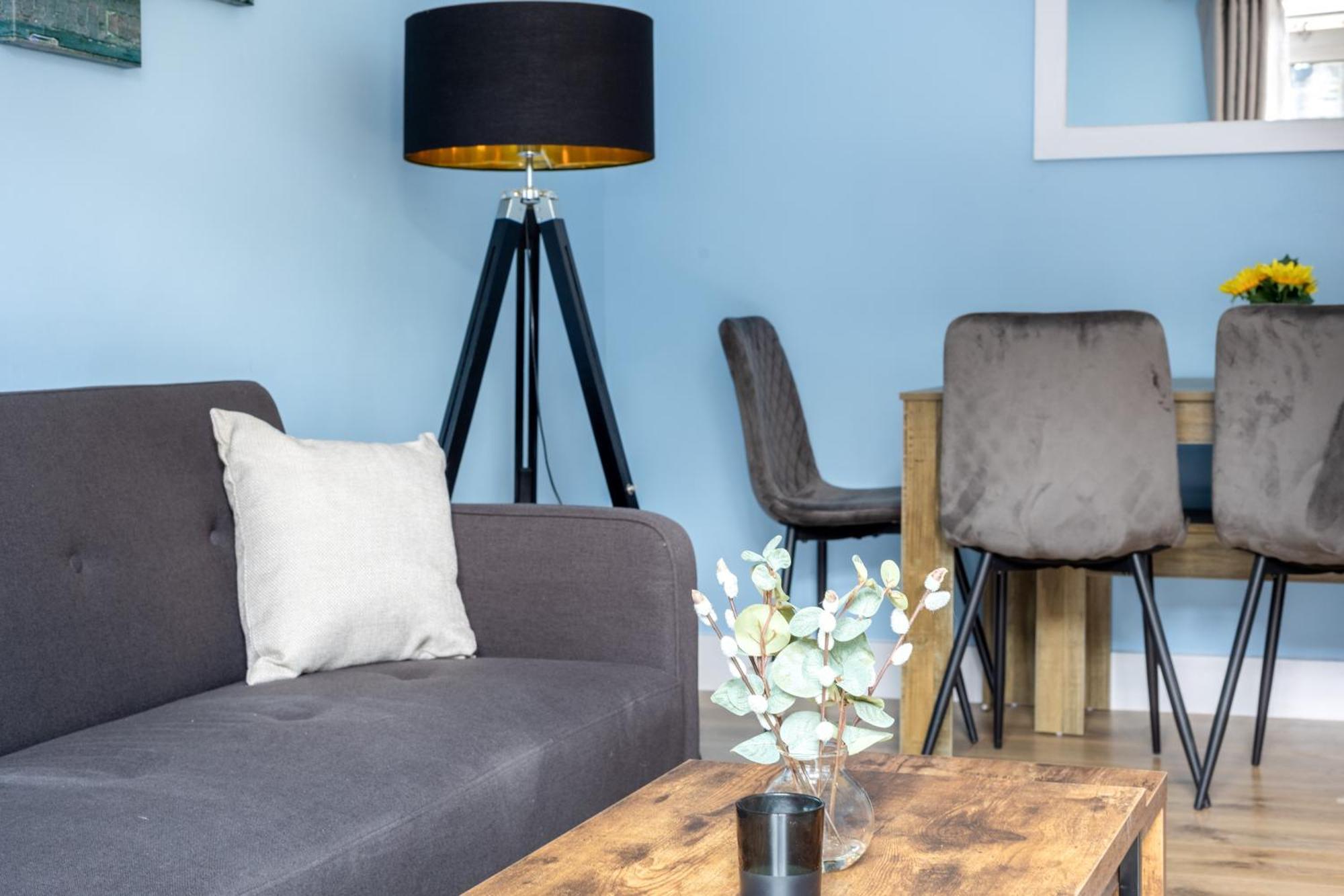 Magnificent 3br With Balcony Appartement