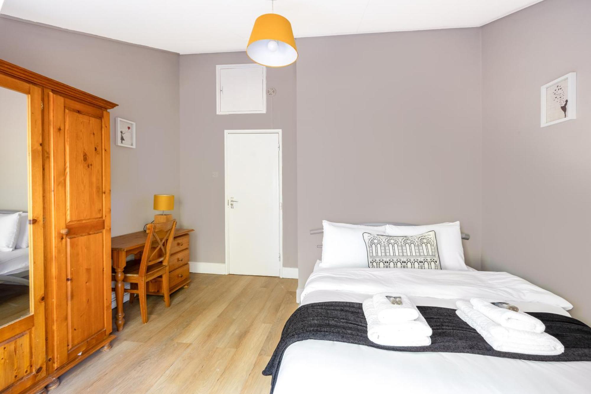 Magnificent 3br With Balcony Appartement