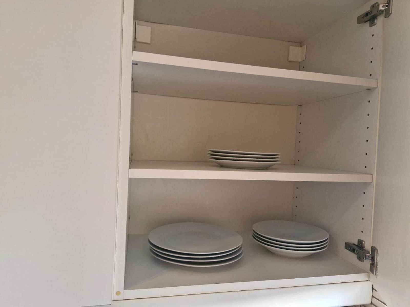 Elegant & Spacious 2-bedroom In Wimbledon London