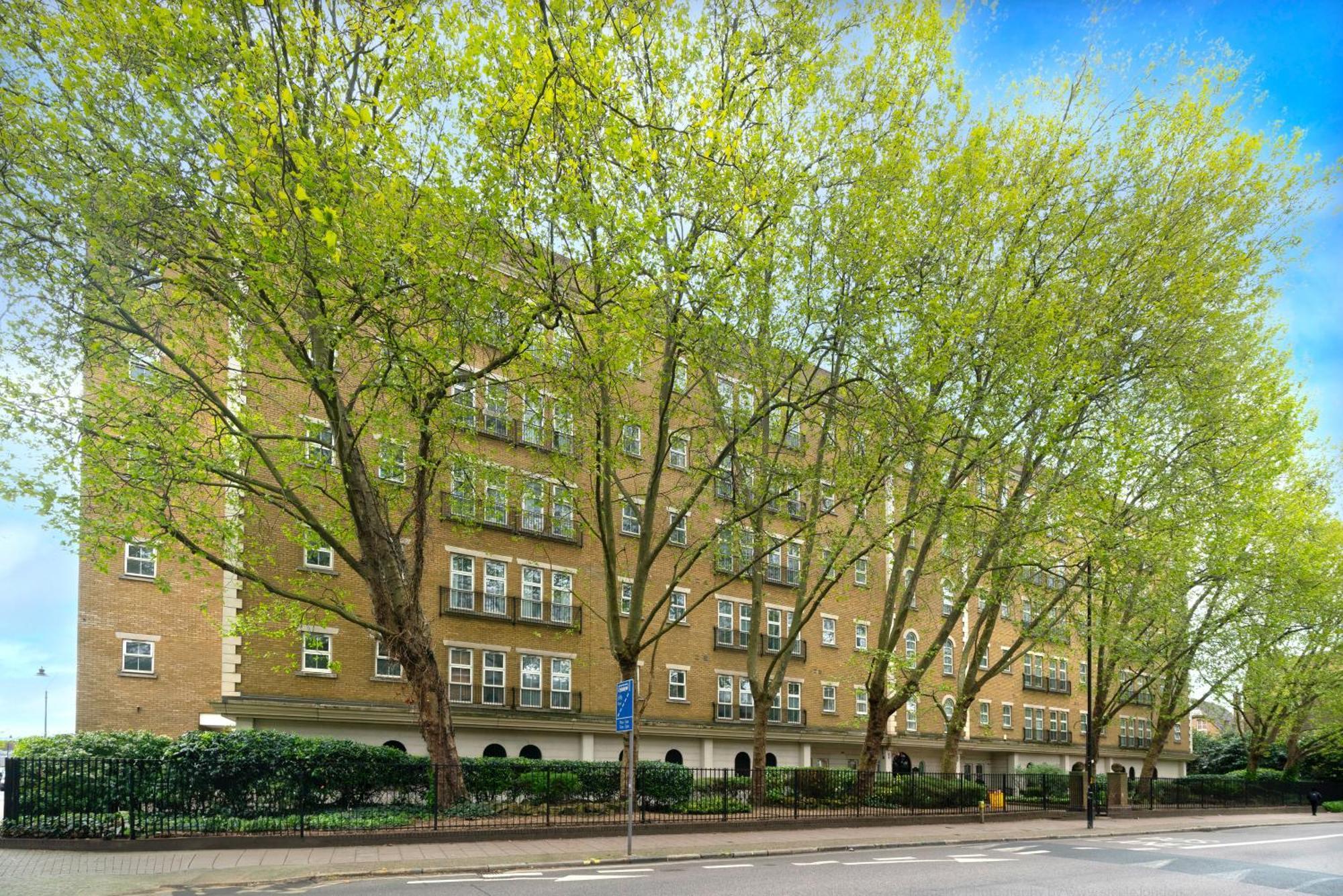 Apartment Spacious Two Bedroom Private In Tower Bridge Bridge