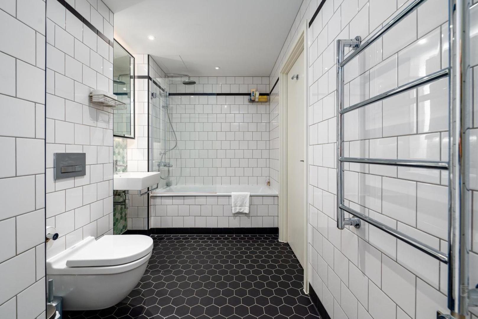 Guestready - Contemporary Living In