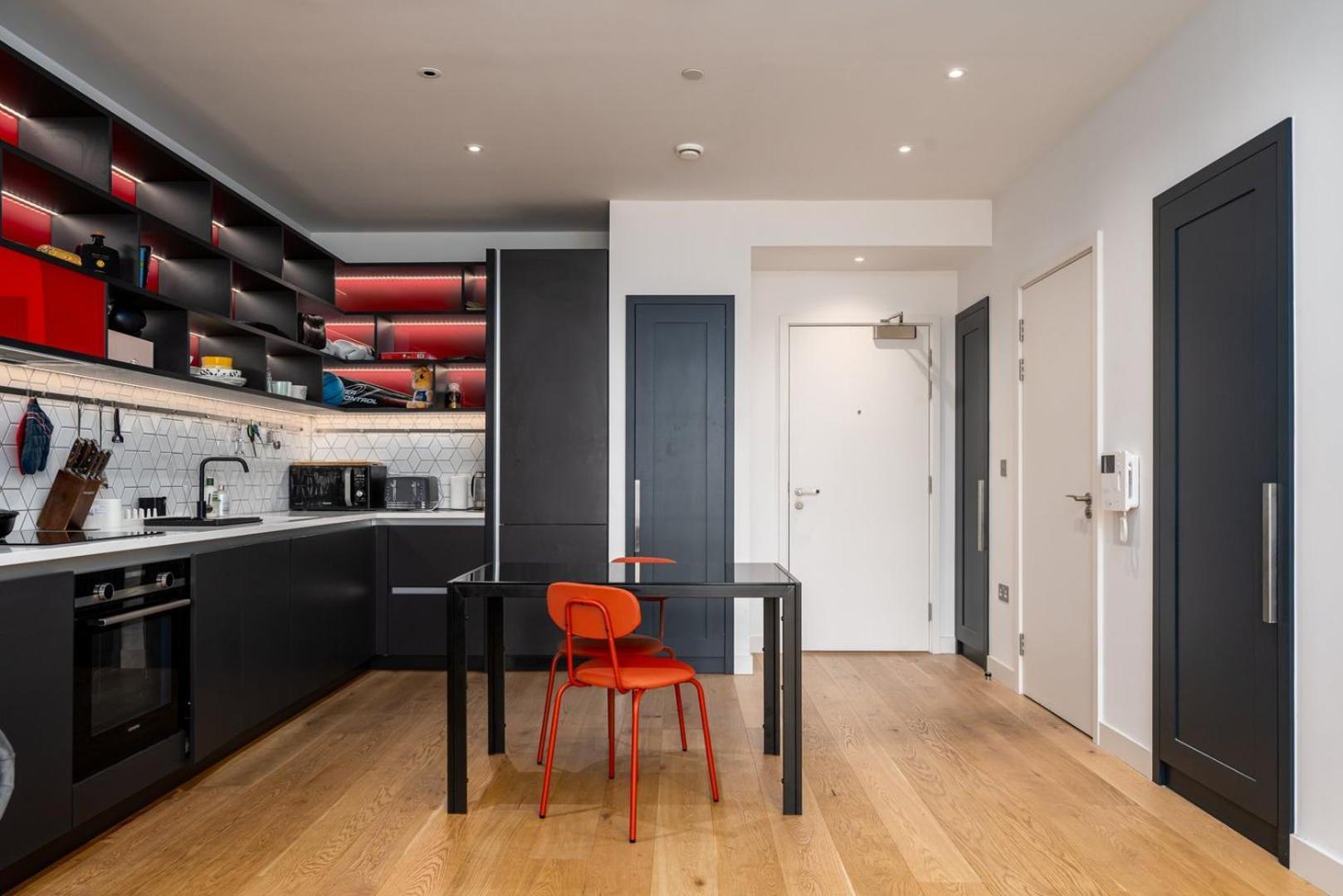 Guestready - Contemporary Living In *