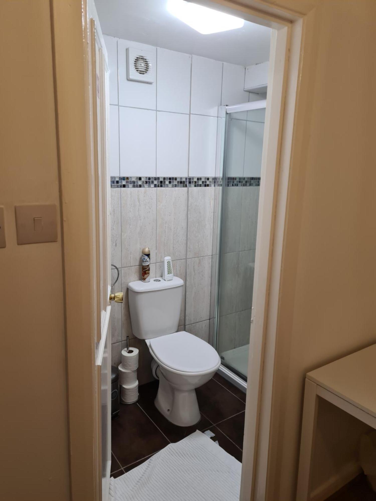4br-2ensuite-10mincentrallondon-sleeps11-parking Сasa de vacaciones Londres