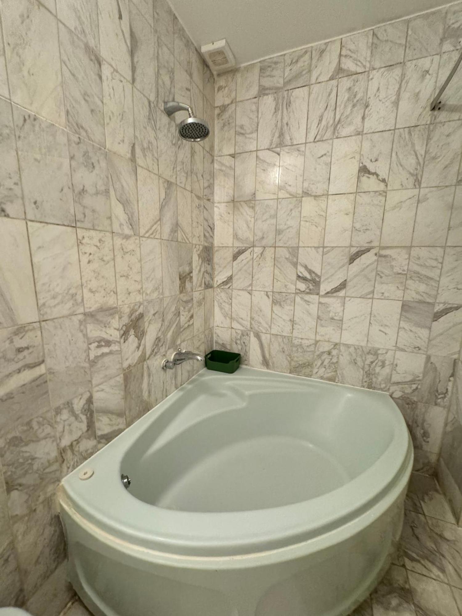 And Affordable Flat For 6 People In Zone 1 - Baker Street - With Breakfast Included Apartamento