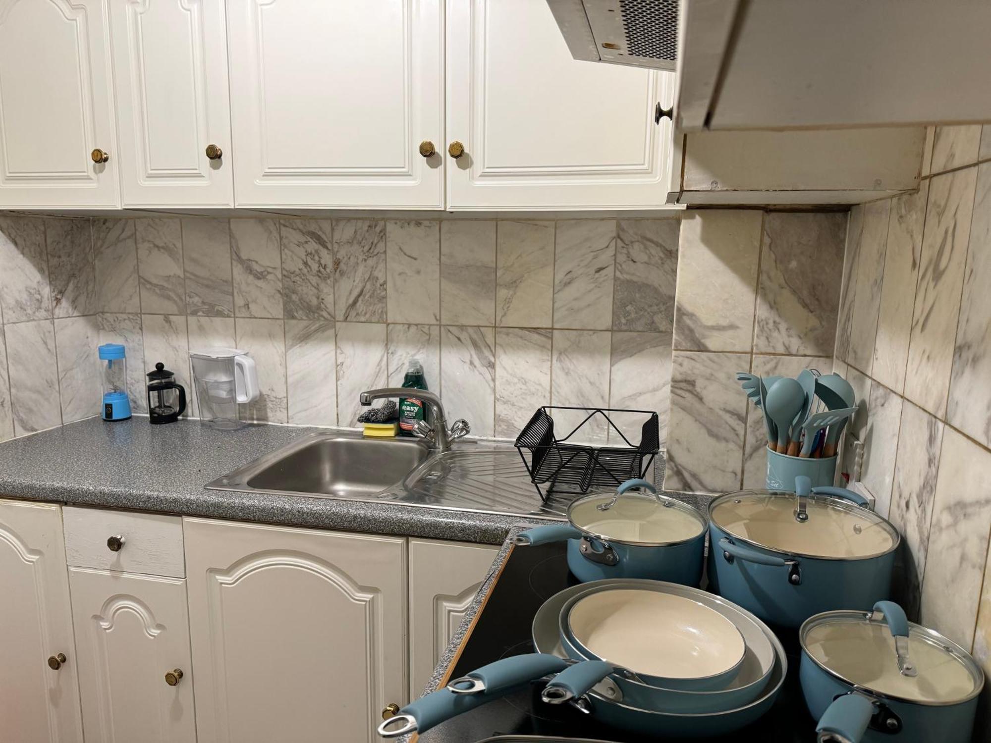 Apartamento And Affordable Flat For 6 People In Zone 1 - Baker Street - With Breakfast Included