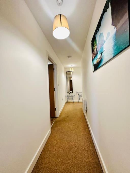 Stylish 2mins From Major Station Leilighet
