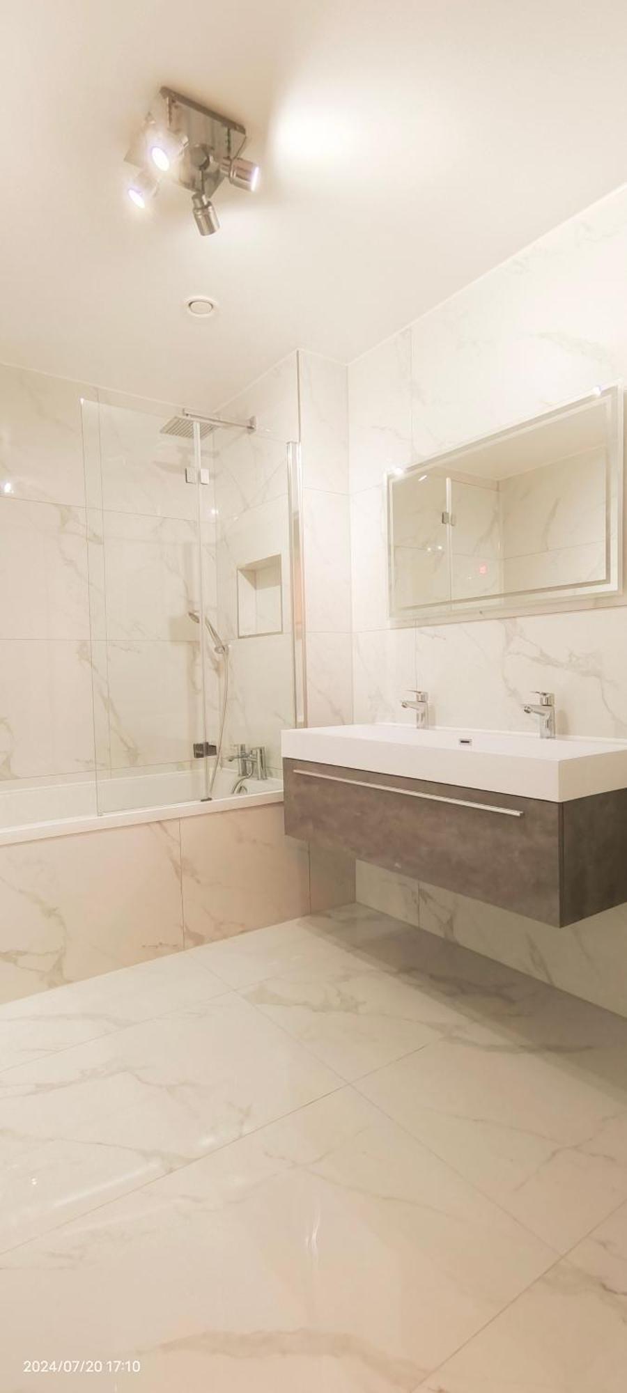 Spacious 2b2b With Garden Apartment *