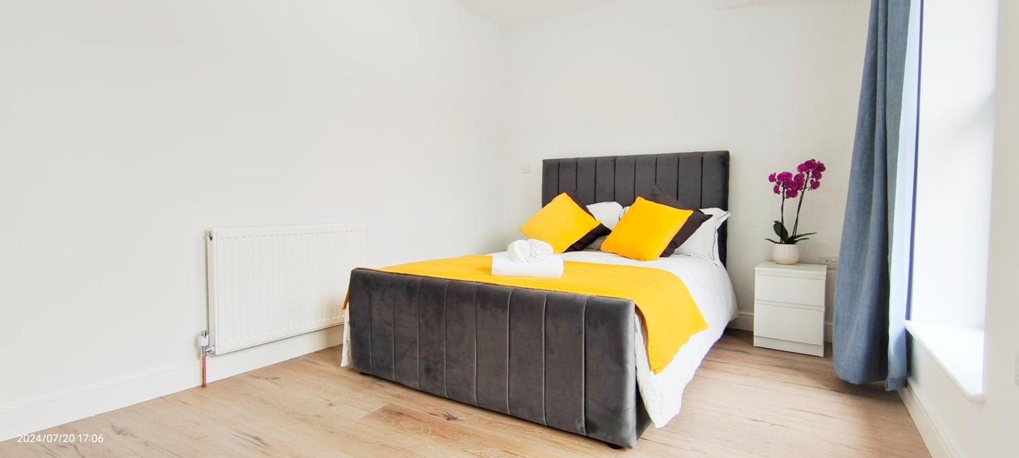 Spacious 2b2b With Garden * London