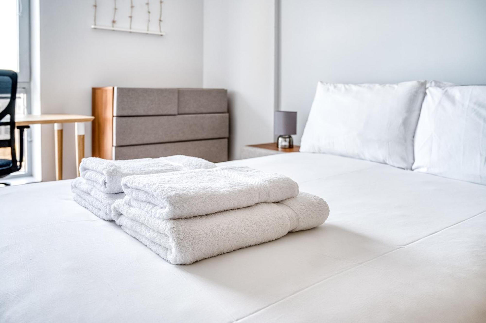 New Development Canary Wharf Flat * London