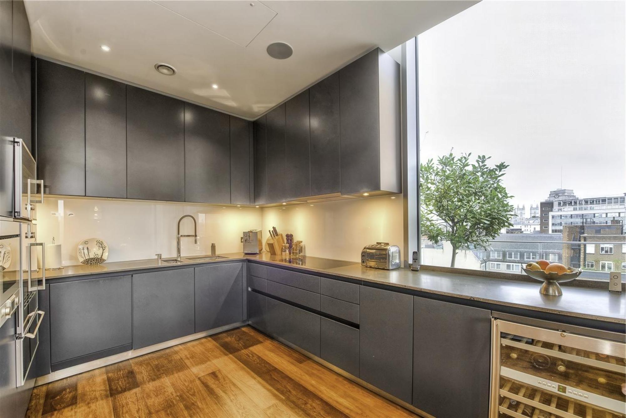 Whitecross Apartment London