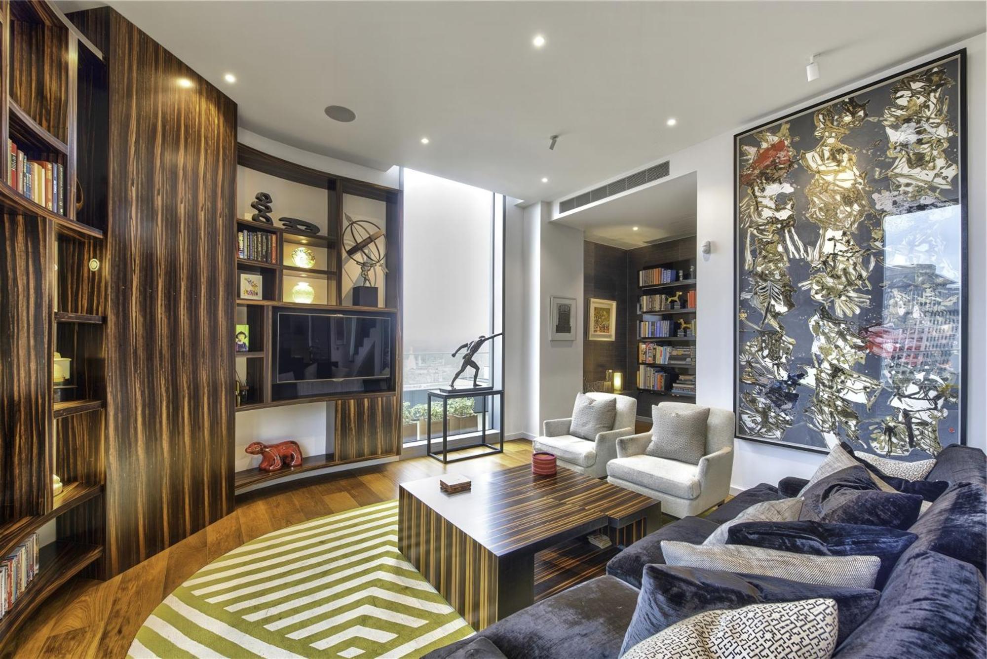 Whitecross Apartment London