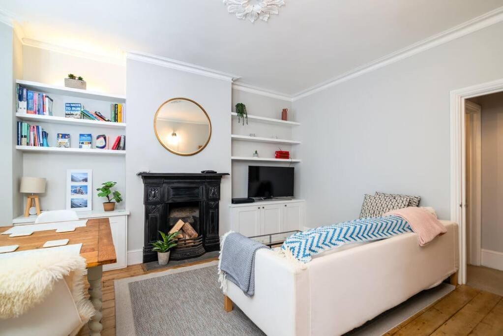 Beautiful & Cosy 1-bedroom In Clapham London