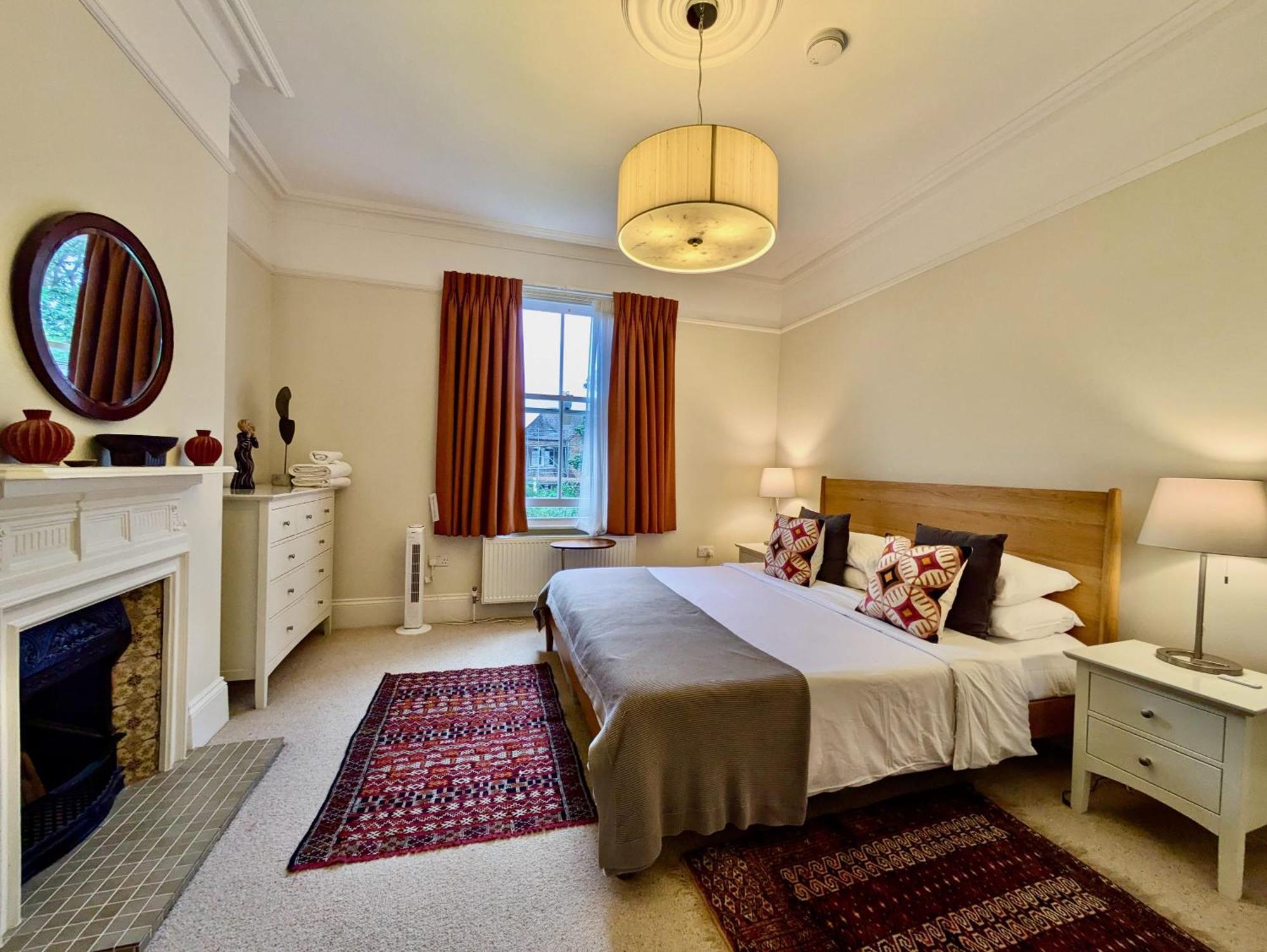 Impressive 5br Family In Leafy Feriehus *