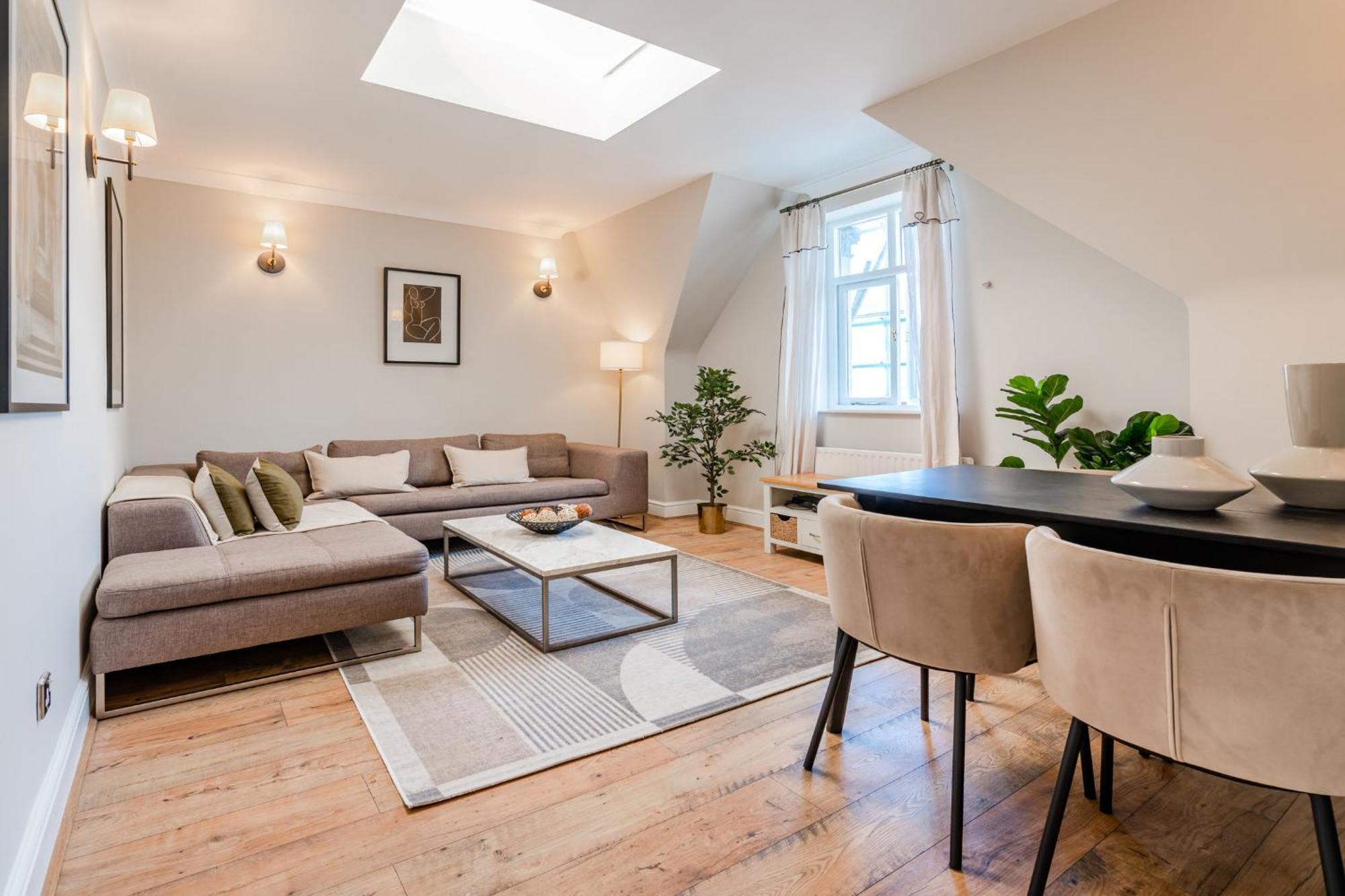 Be - The Mayfair Leilighet *