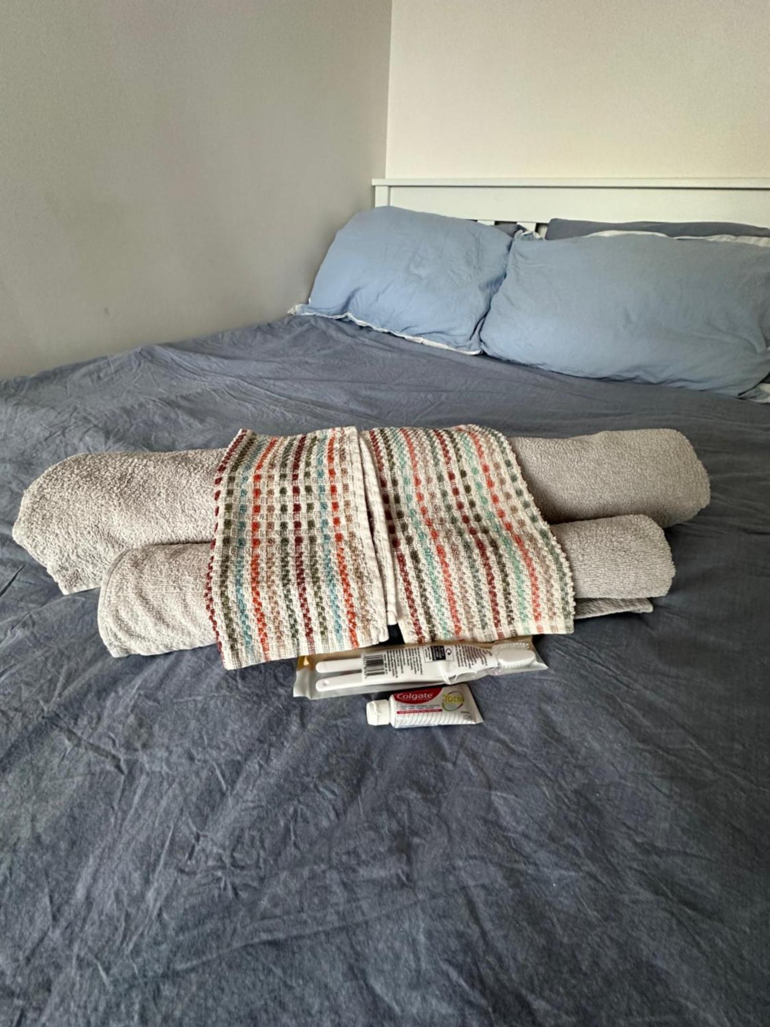 White Bed & Breakfast London