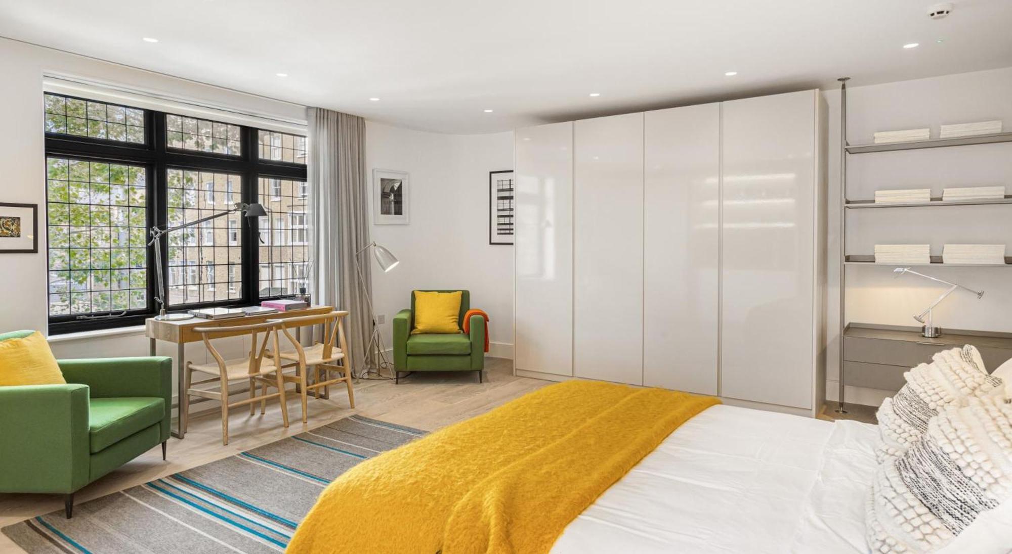 Luxury In Cadogan Square Iii Apartment
