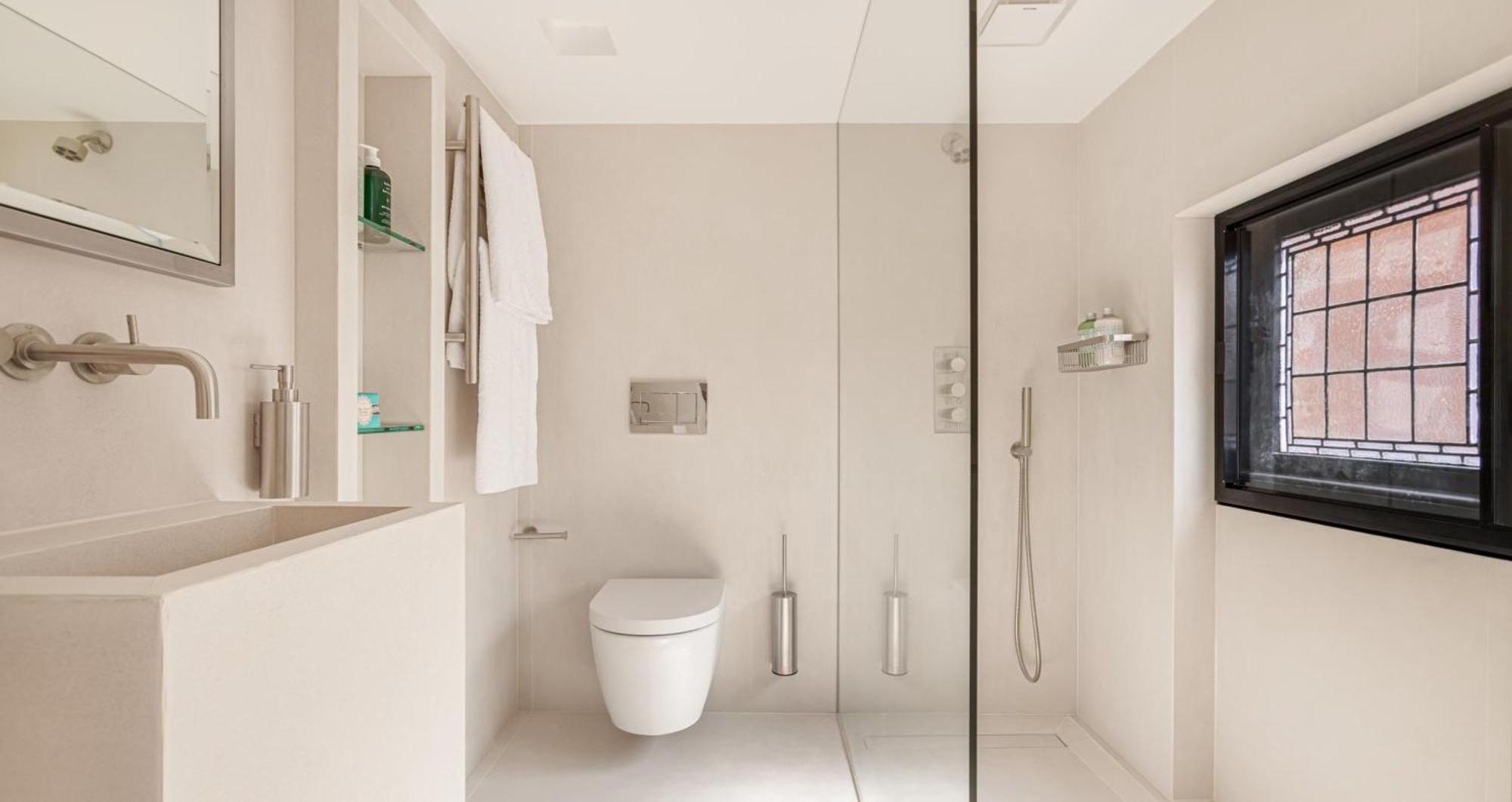 Luxury In Cadogan Square Iii * London