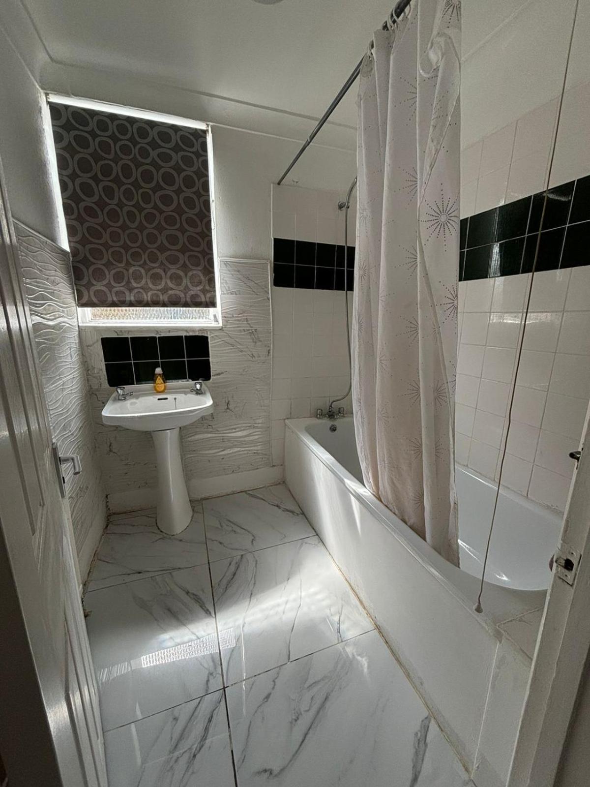 East 2 Bedroom Flat Appartement Londen