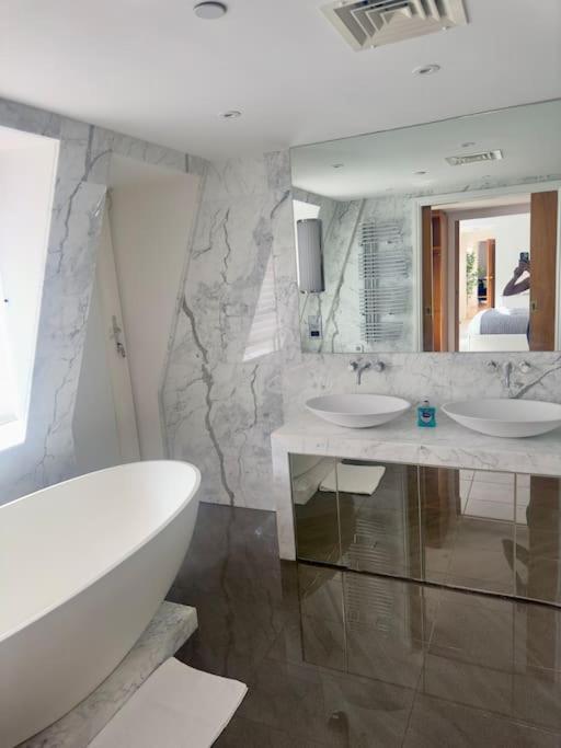 Penthouse 3bed3bath Appartement *