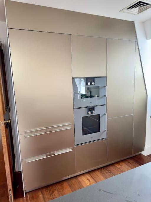 Appartement Penthouse 3bed3bath Londen