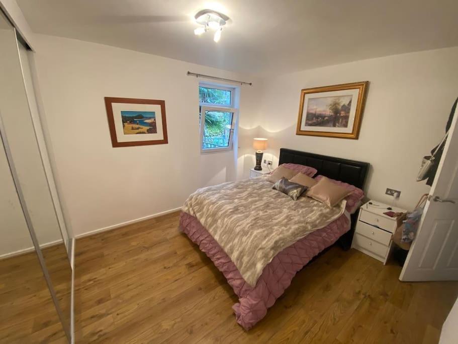 Apartment Retreat Escape In Oval - Elephant & Castle *