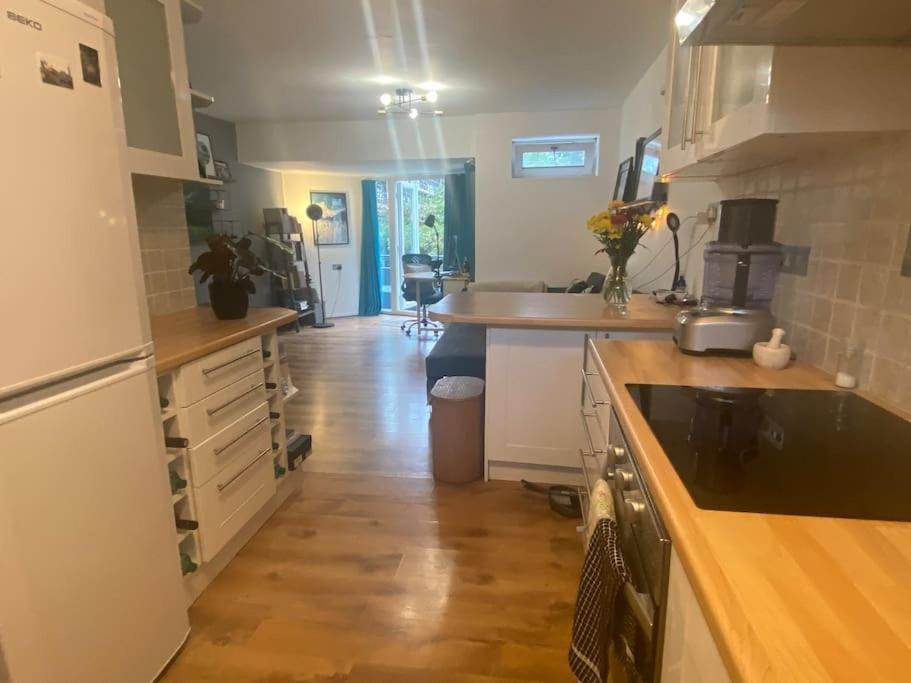 Retreat Escape In Oval - Elephant & Castle Apartment *