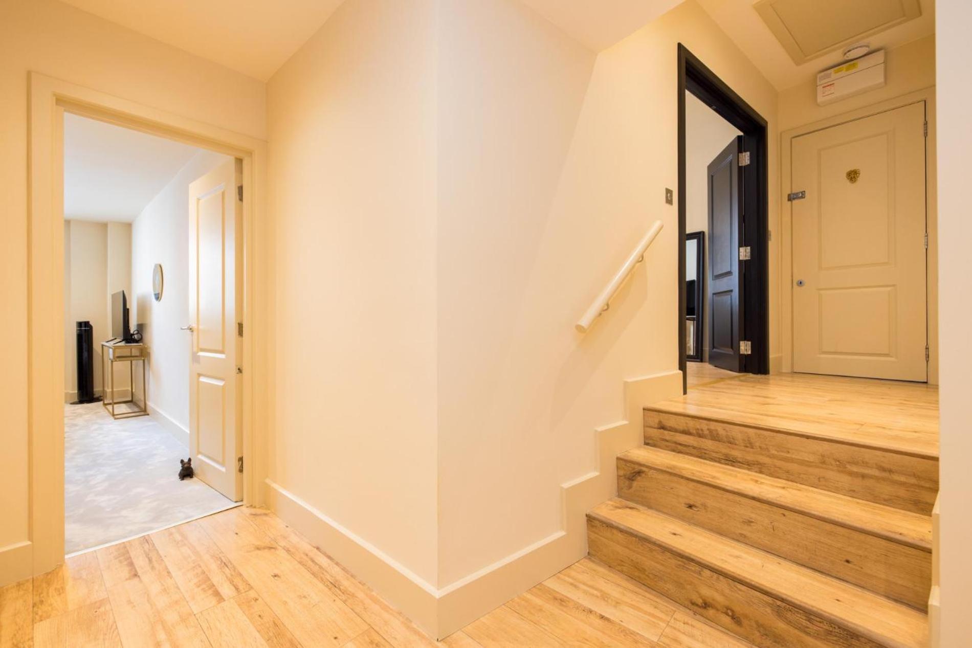 Muse 1 Bedroom In Belgravia Apartment