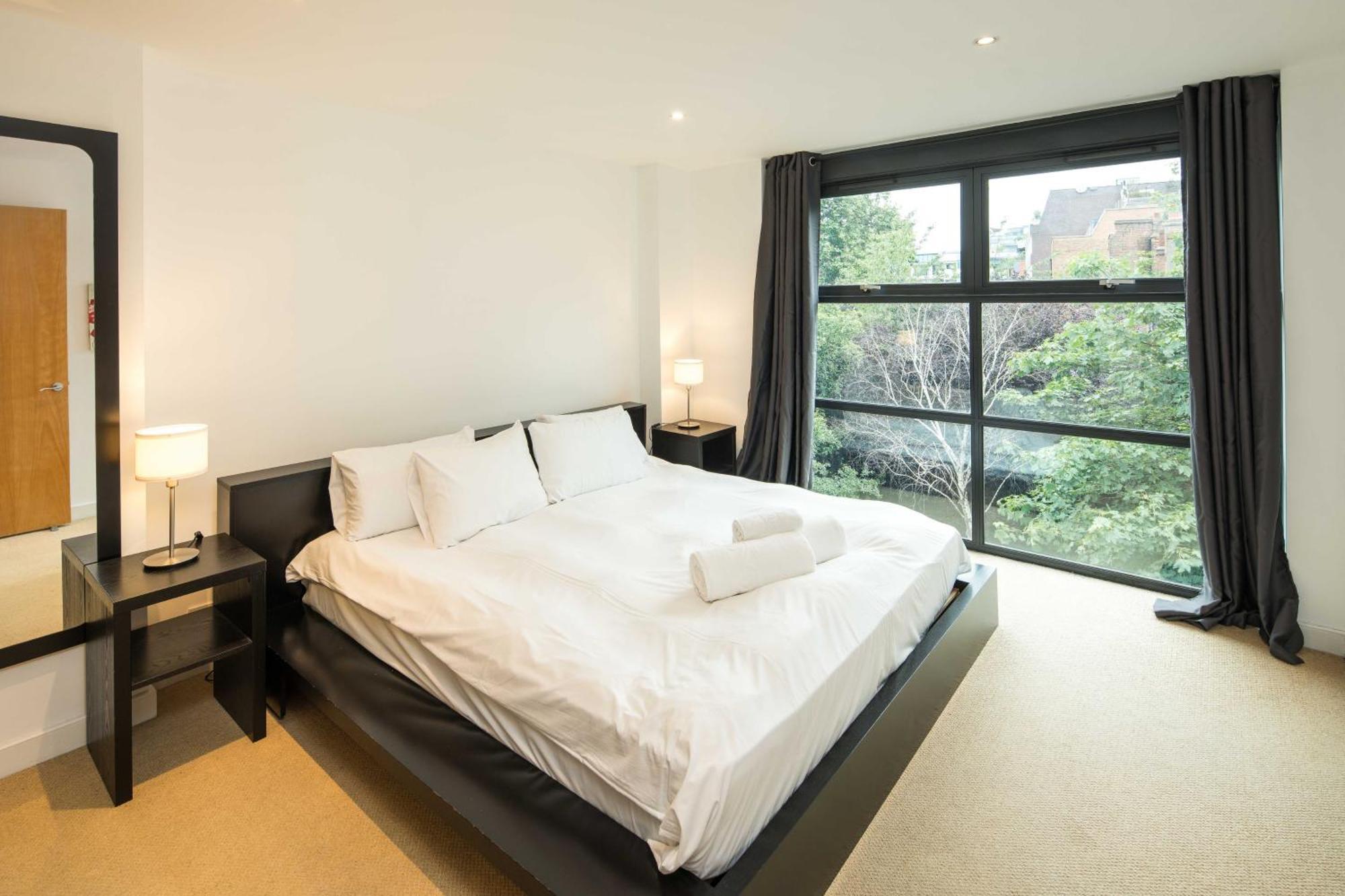 Superfast Broadband 2bd Flat Farringdon Leilighet *