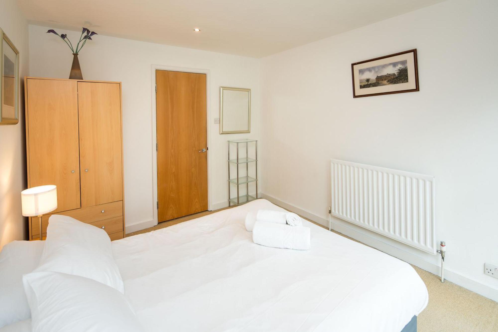 Superfast Broadband 2bd Flat Farringdon * London