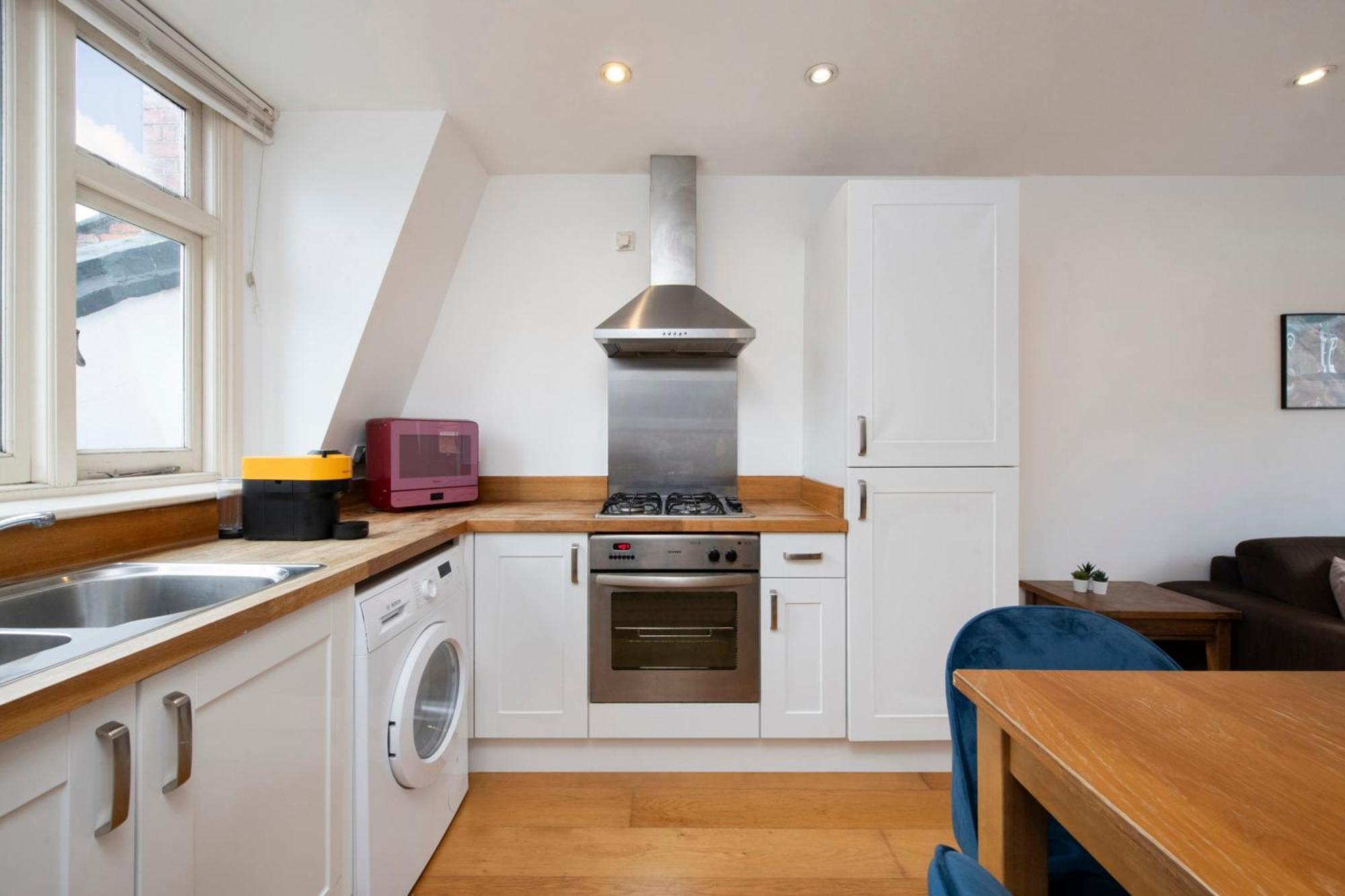 The Hideaway - Oxford Circus - By Frankie Says Apartment