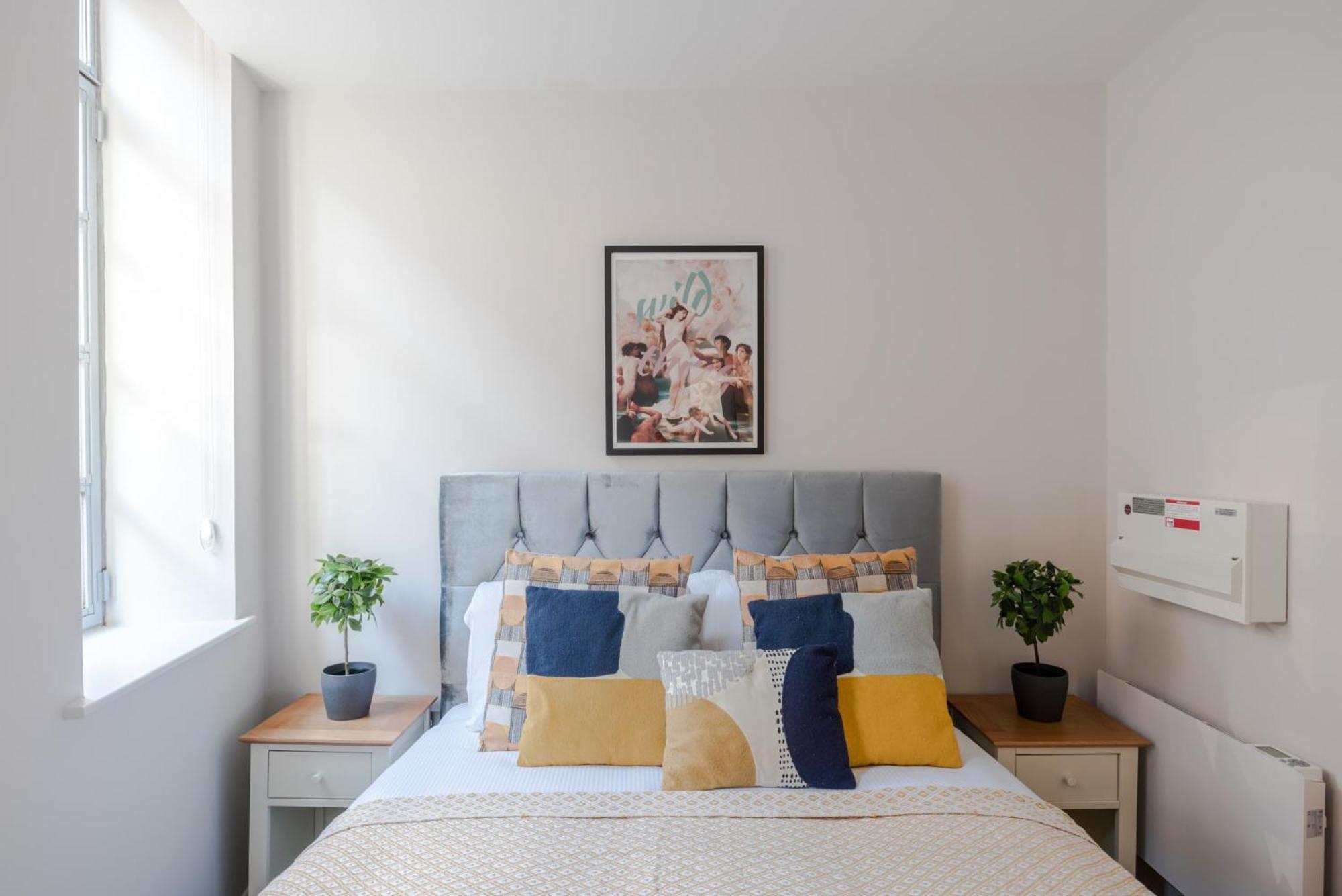 Sweet Dreams - Farringdon - By Frankie Says Apartment London