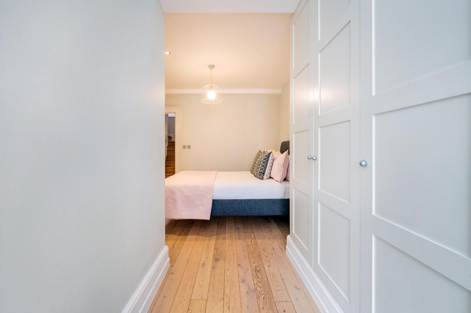 Welcome St Martin's Apartment London