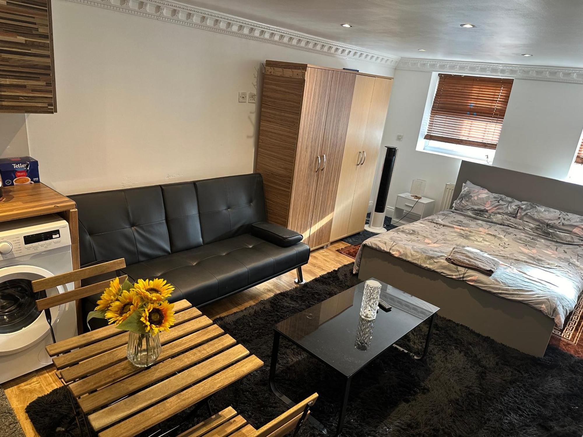 1 Bedroom Studio S5