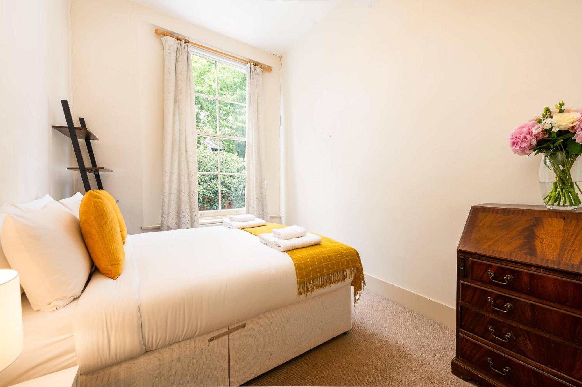 Capital - Aldridge Road Apartment London