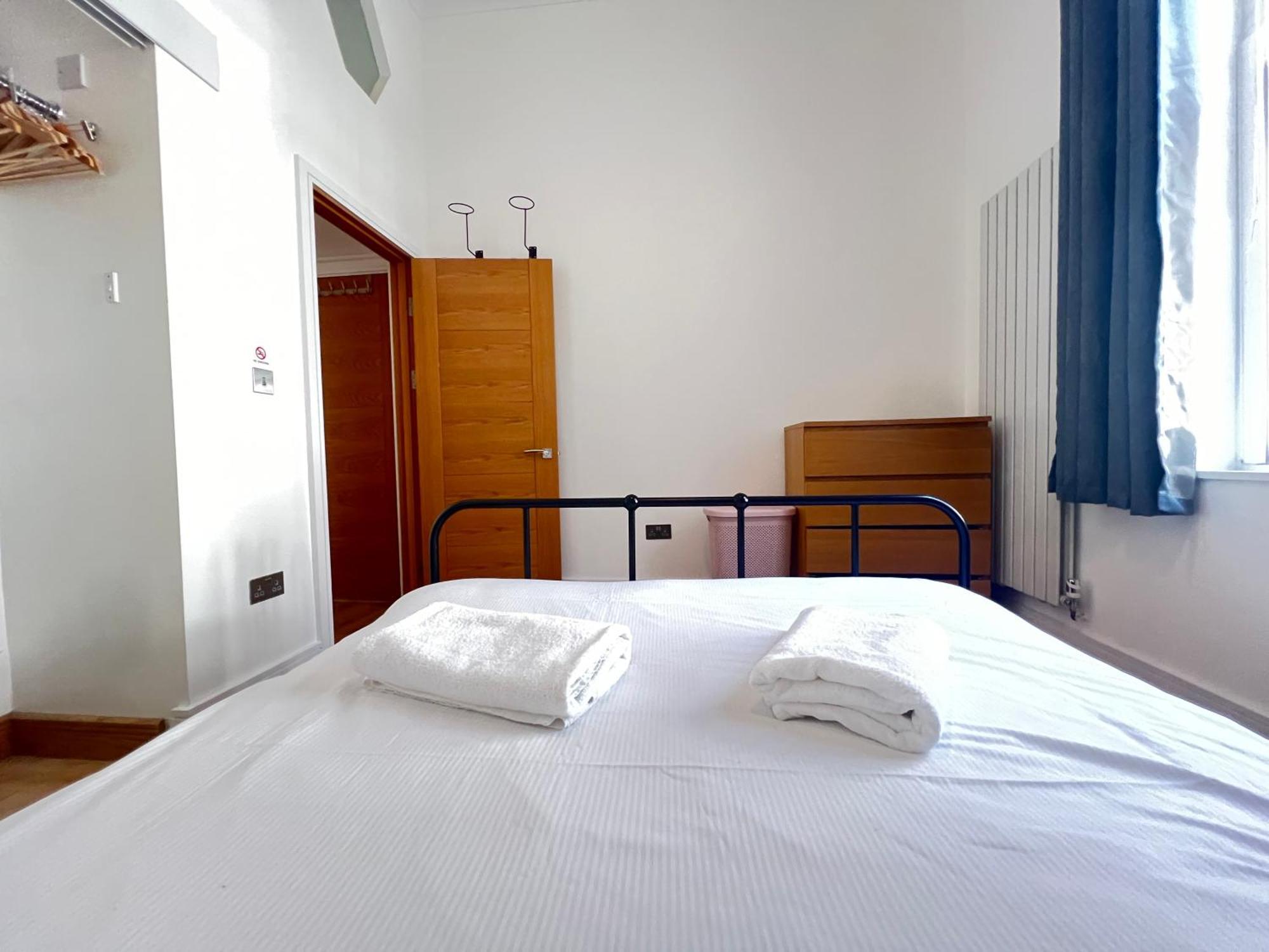3.5 High Ceilings - Centrally Located Apartamento *