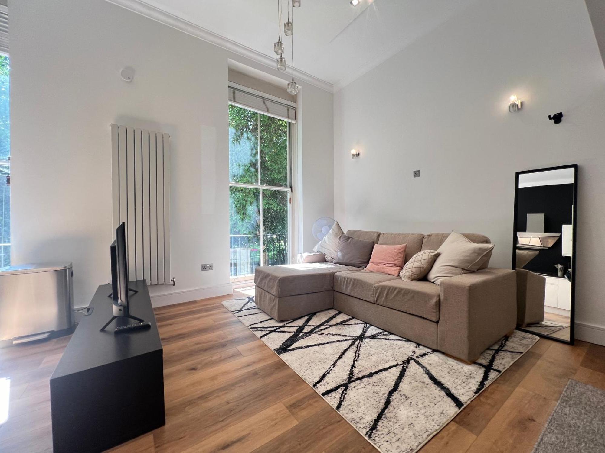 Apartamento 3.5 High Ceilings - Centrally Located