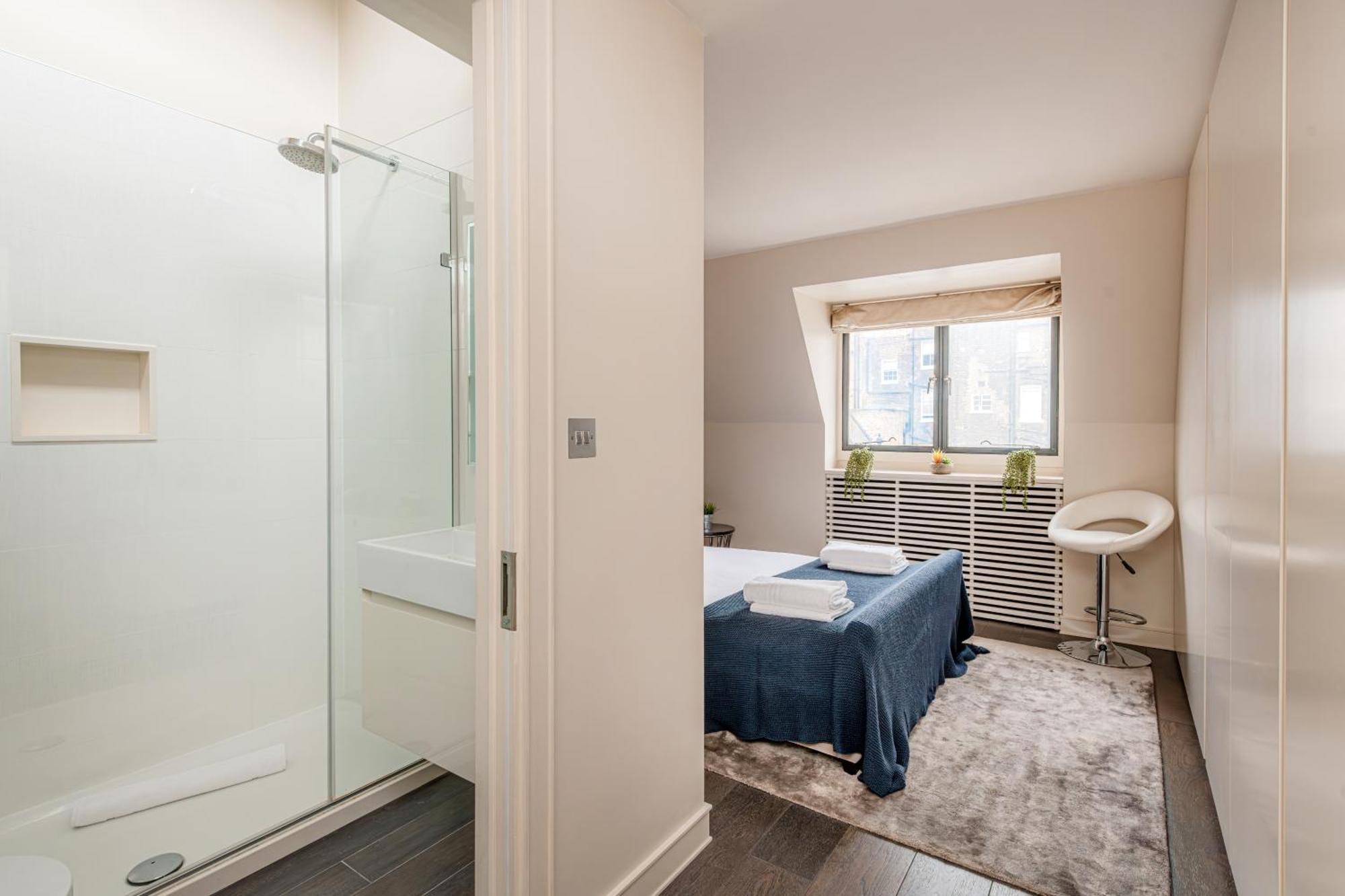 Ferienhaus Luxury 3br In Belgravia, Near Victoria