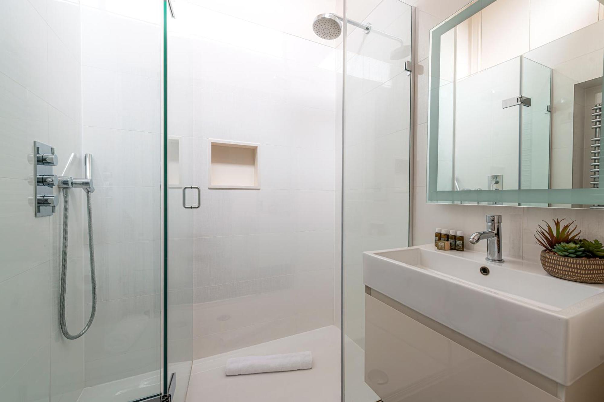 Luxury 3br In Belgravia, Near Victoria Ferienhaus