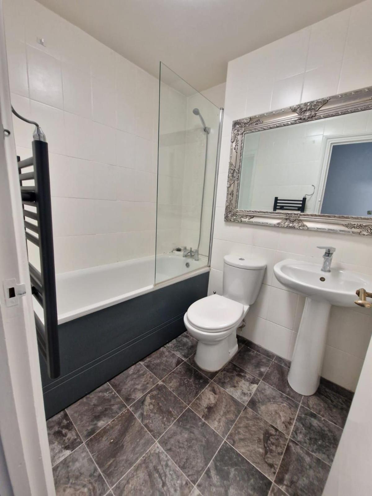 Baker Street Residences Apartment