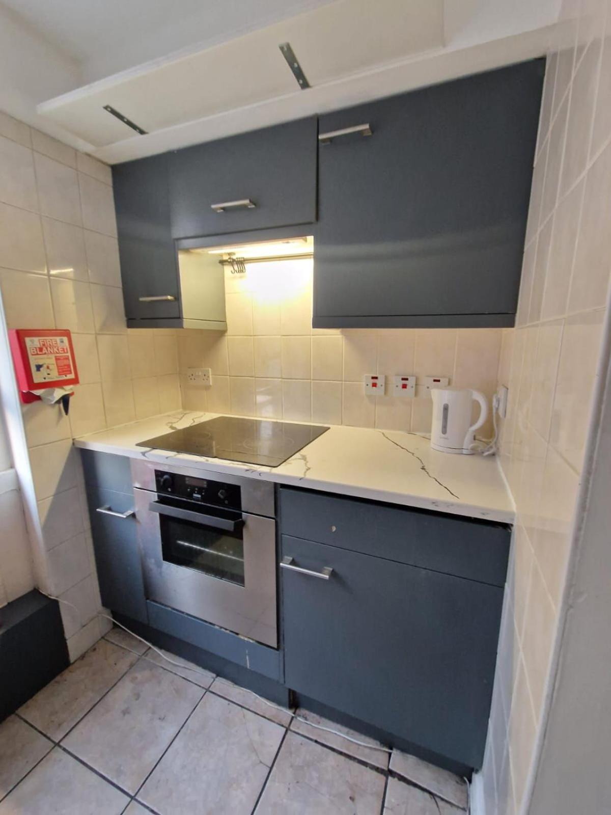 Apartment Baker Street Residences