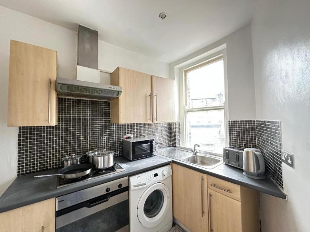 Three Bedroom Near Thomas River Apartamento