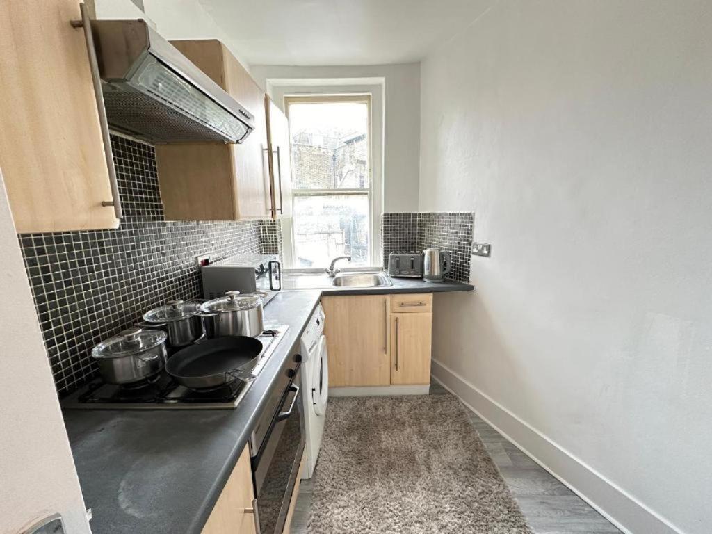 Three Bedroom Near Thomas River Apartamento Londres