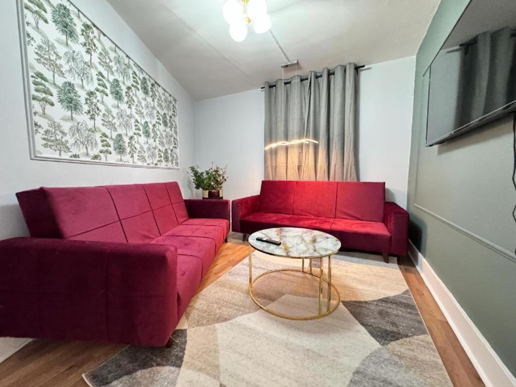 Three Bedroom Near Thomas River Apartamento