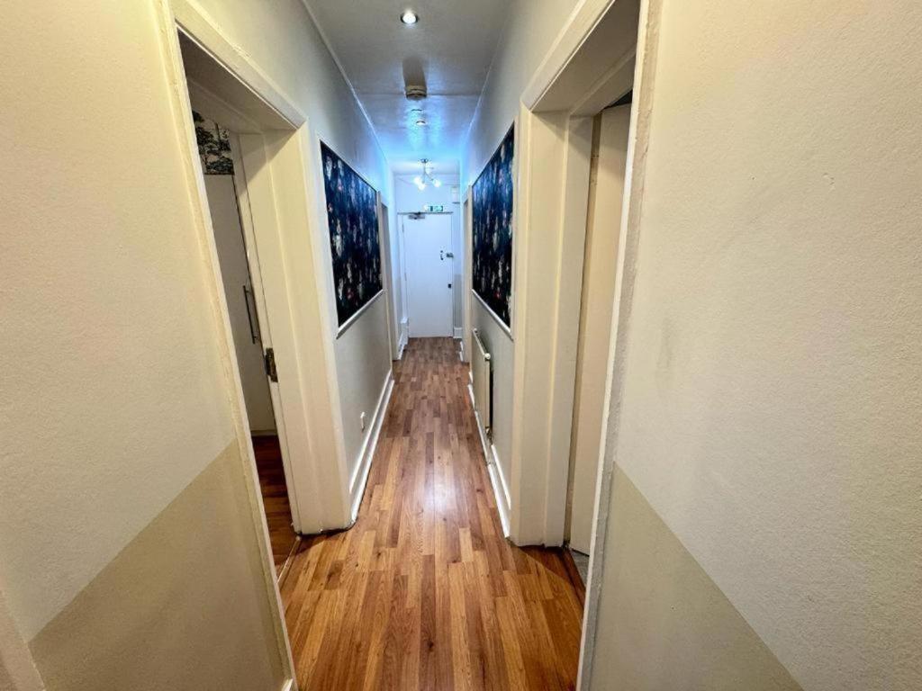 Three Bedroom Near Thomas River Apartamento Londres