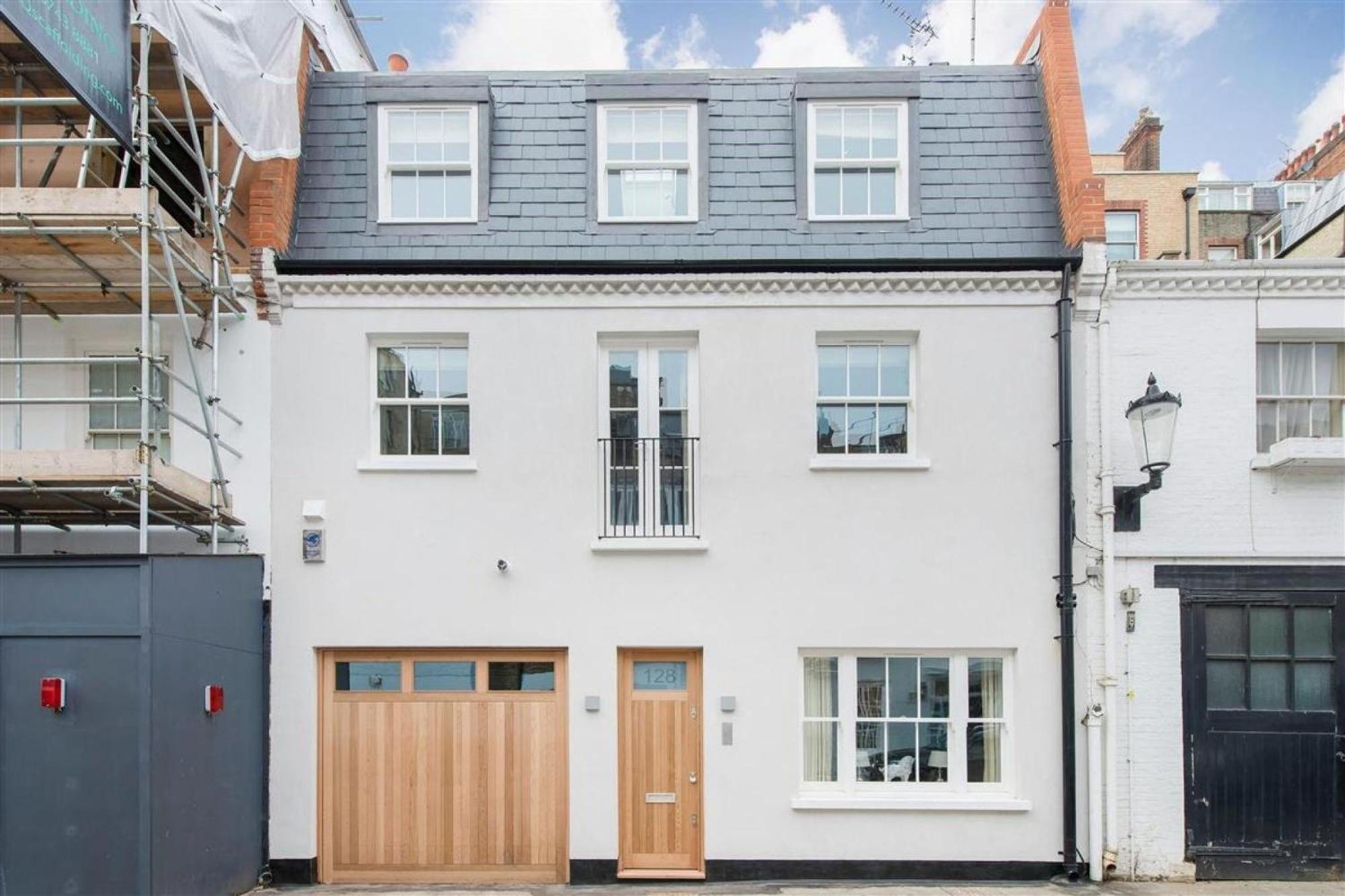 Pavilion Mews Knightsbridge House * London