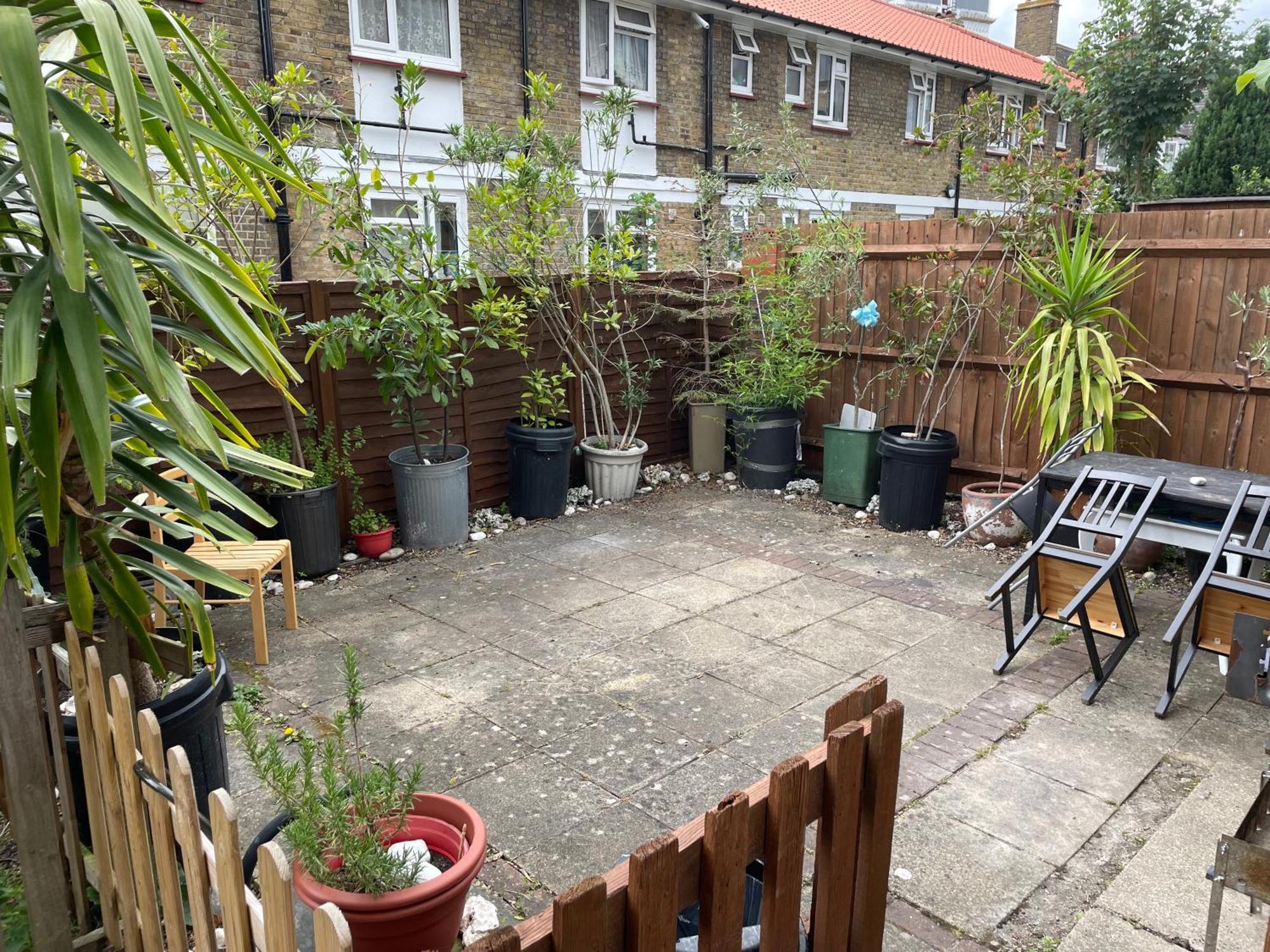 In Shared House In Kensington Londen