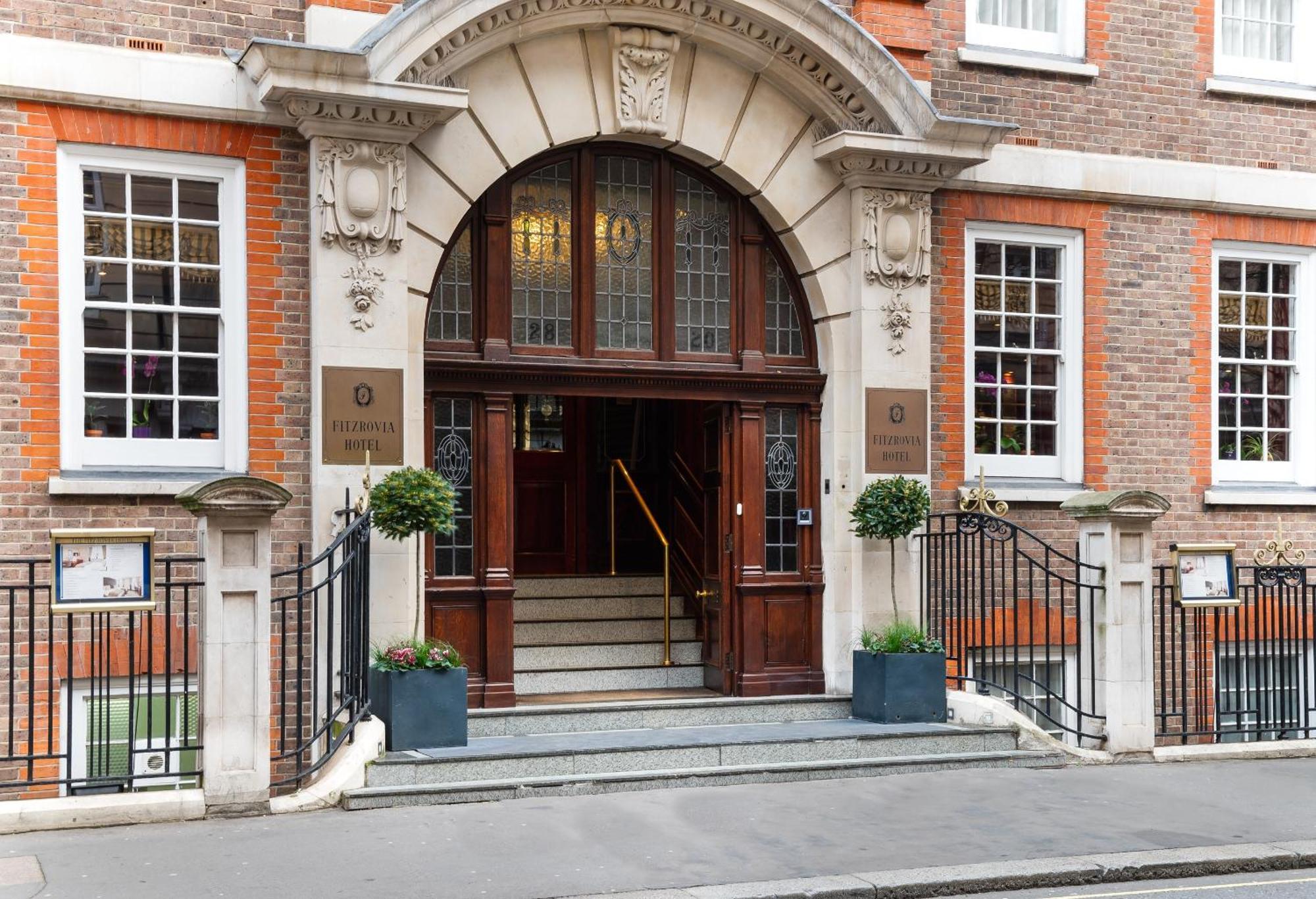 Gem Fitzrovia Hotell 4*